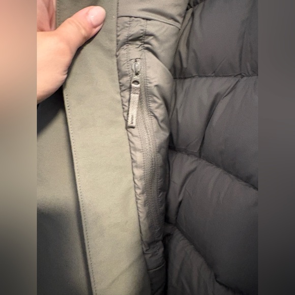 Arcteryx Down Jacket - Picture 5 of 7